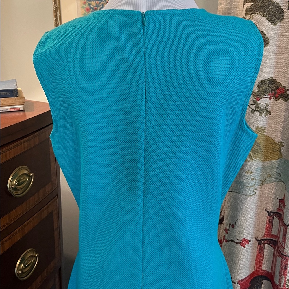 St John Green Sleeveless Sheath Dress Size 12 - Picture 3 of 6